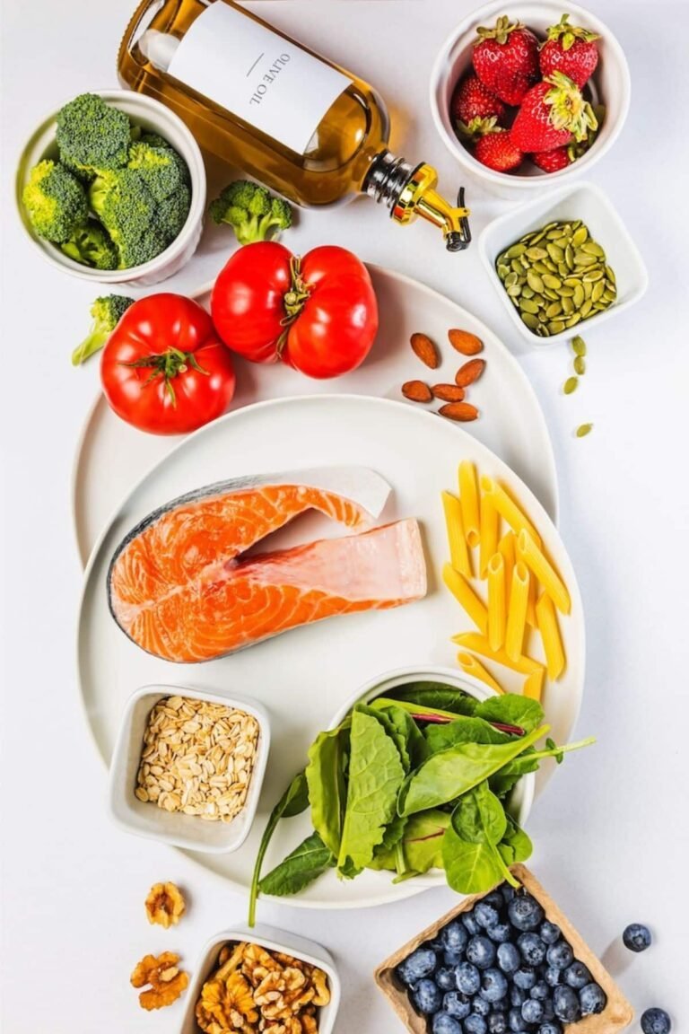 Anti-Inflammatory Diet Tips for PCOS (What to Eat)